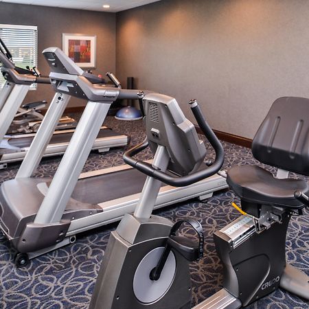 Holiday Inn Express Hotel & Suites York By Ihg Exteriér fotografie