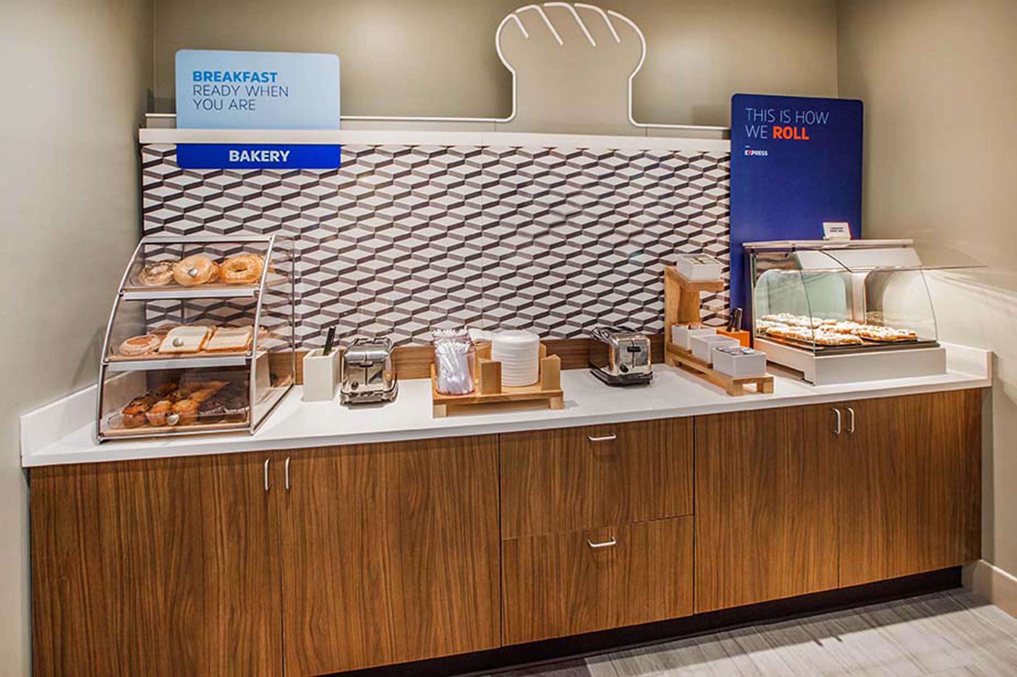 Holiday Inn Express Hotel & Suites York By Ihg Exteriér fotografie