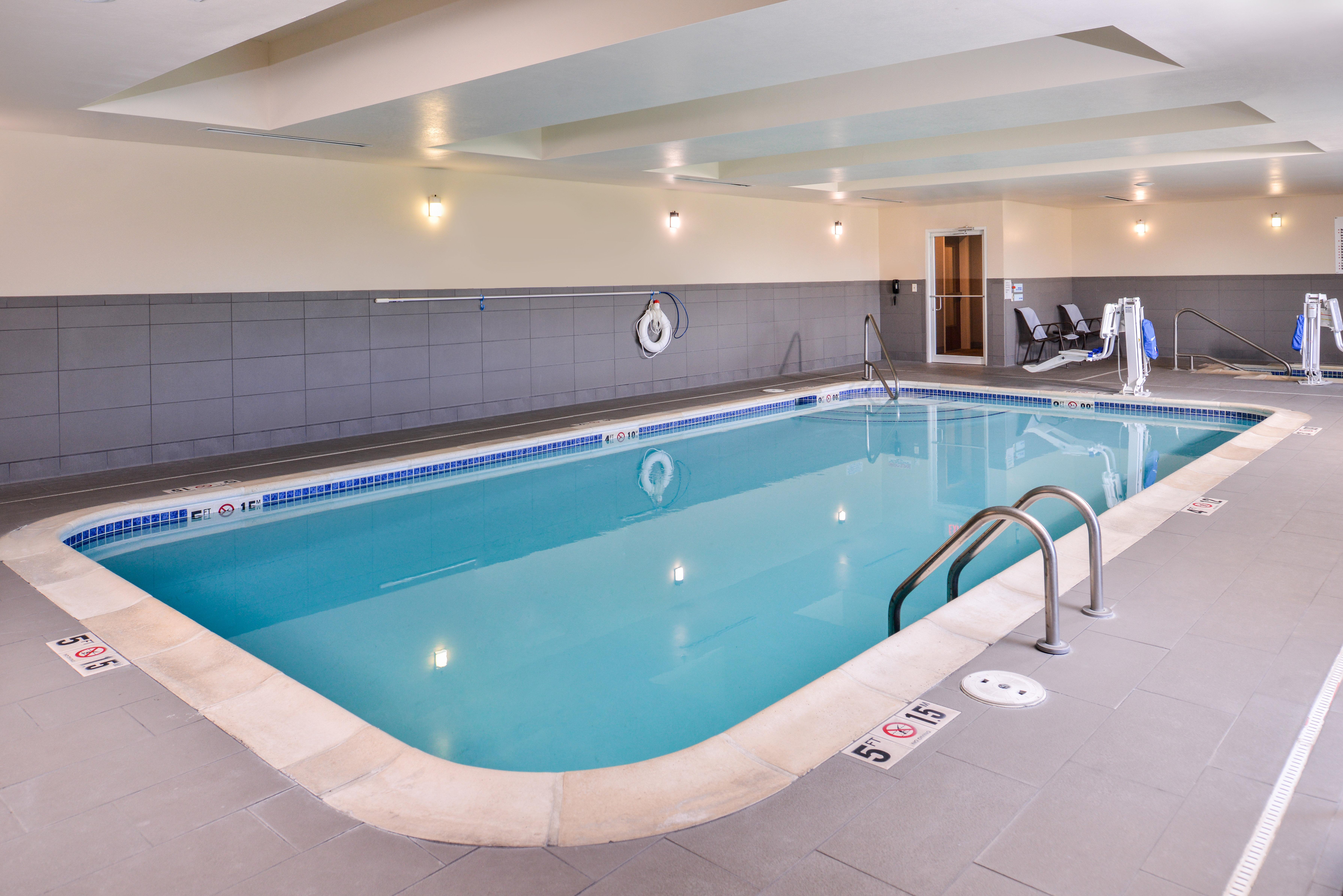 Holiday Inn Express Hotel & Suites York By Ihg Exteriér fotografie